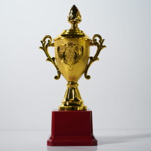 GOLDEN CRWON SHADE TROPHY